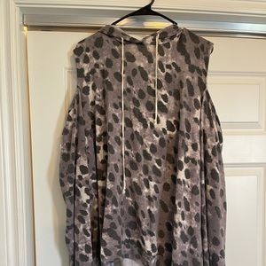 Light weight Hooded shirt